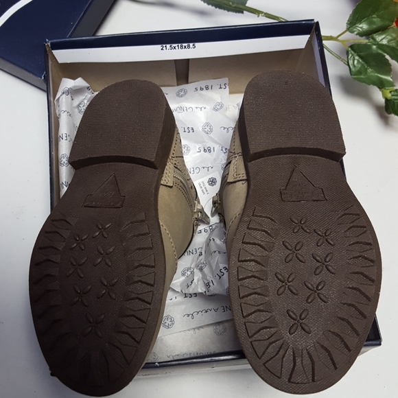 NIB Toddler Oshkosh girls boot tan size 10T - Picture 6 of 8